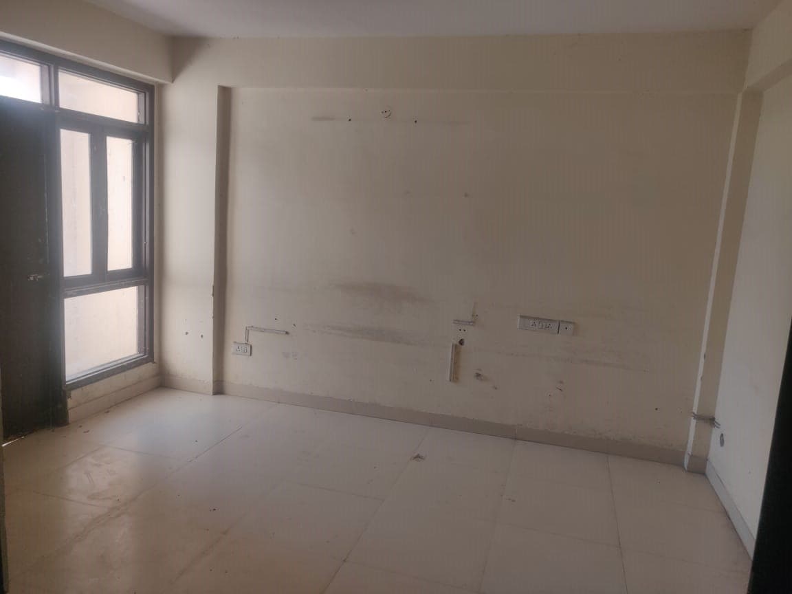 Property Photos 4