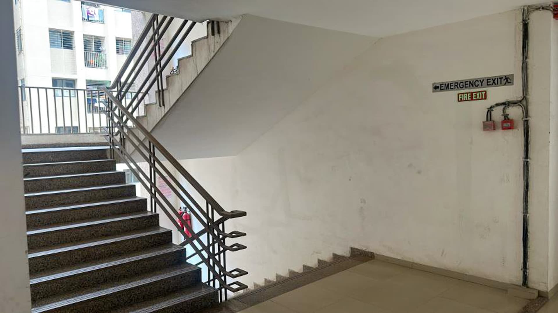 Property Photos 25