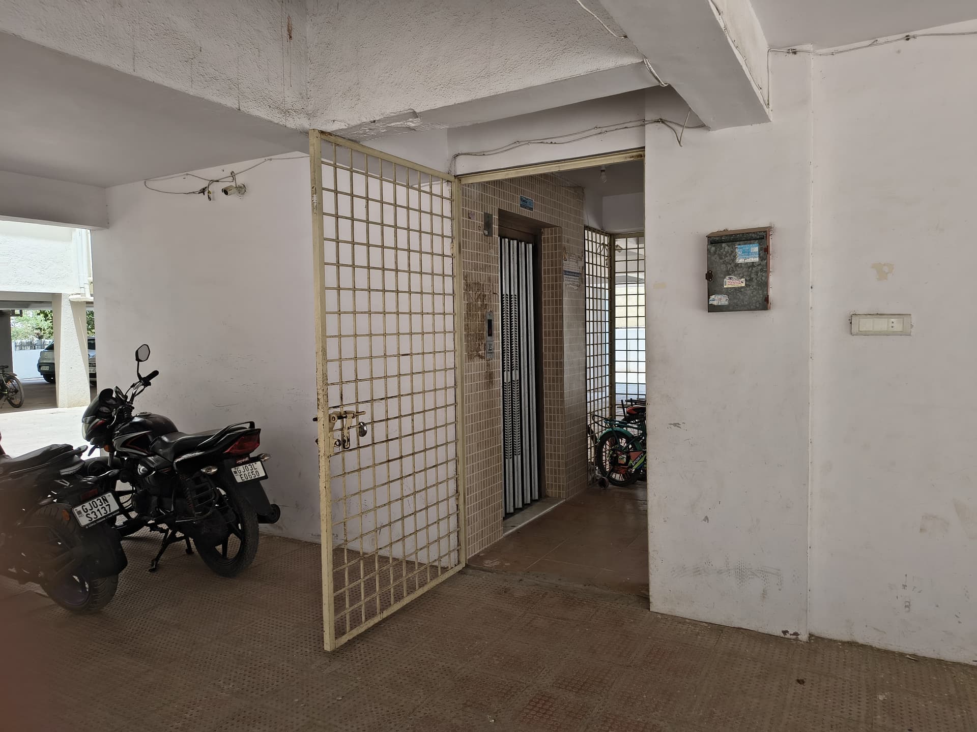 Property Photos 12