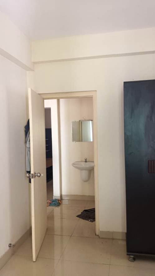 Property Photos 6