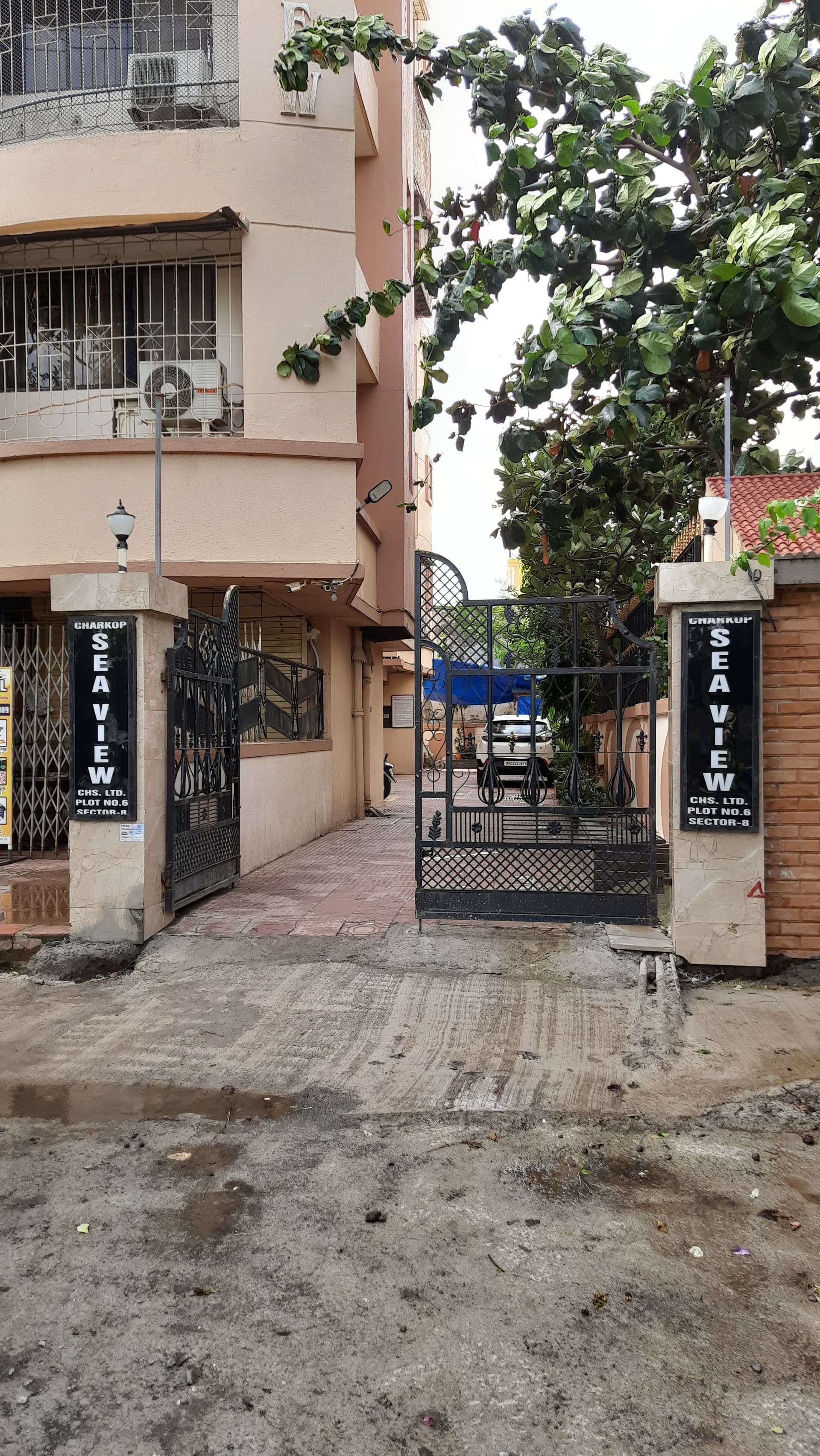 Property Photos 8