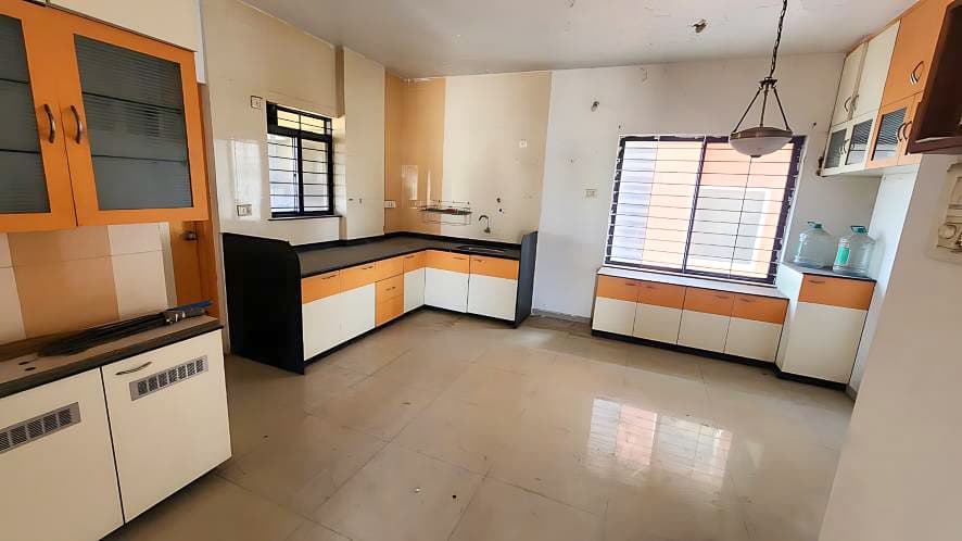 Property Photos 15