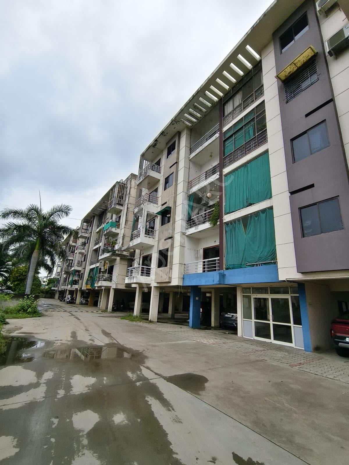 Property Photos 6