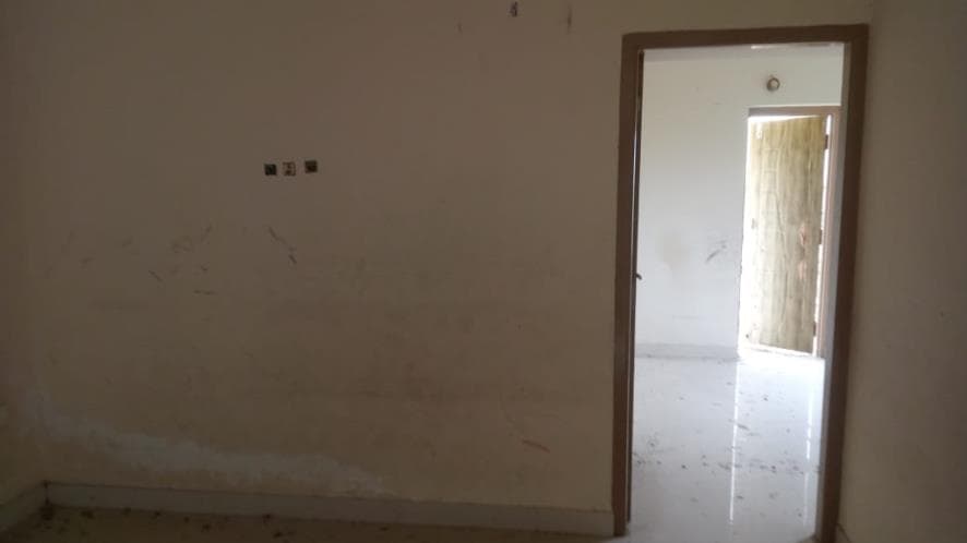 Property Photos 6