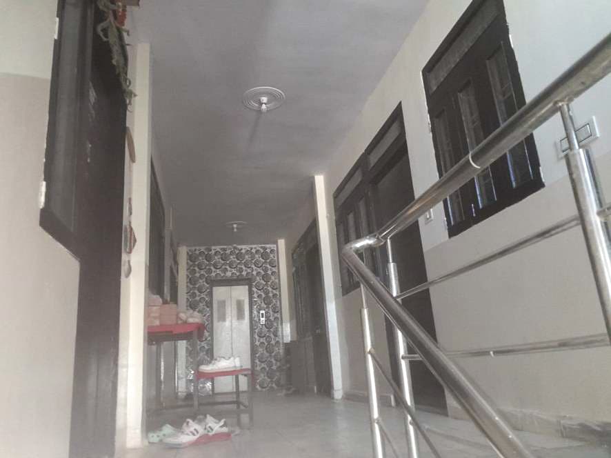 Property Photos 7