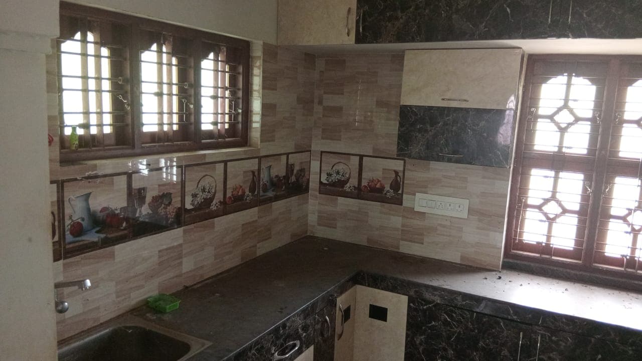 Property Photos 5