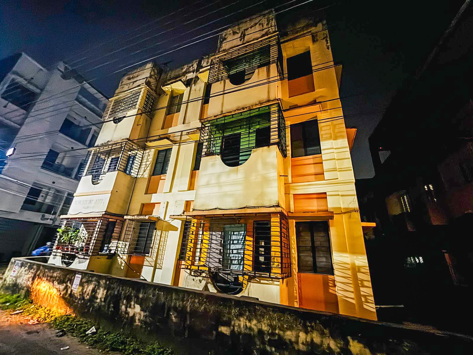 Property Photos 6