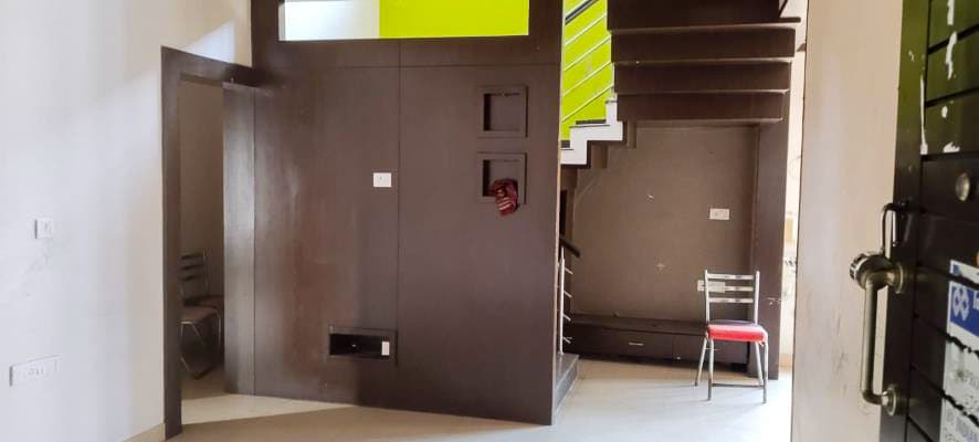 Property Photos 28