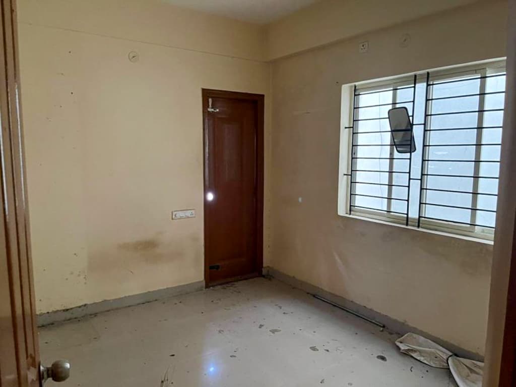 Property Photos 4