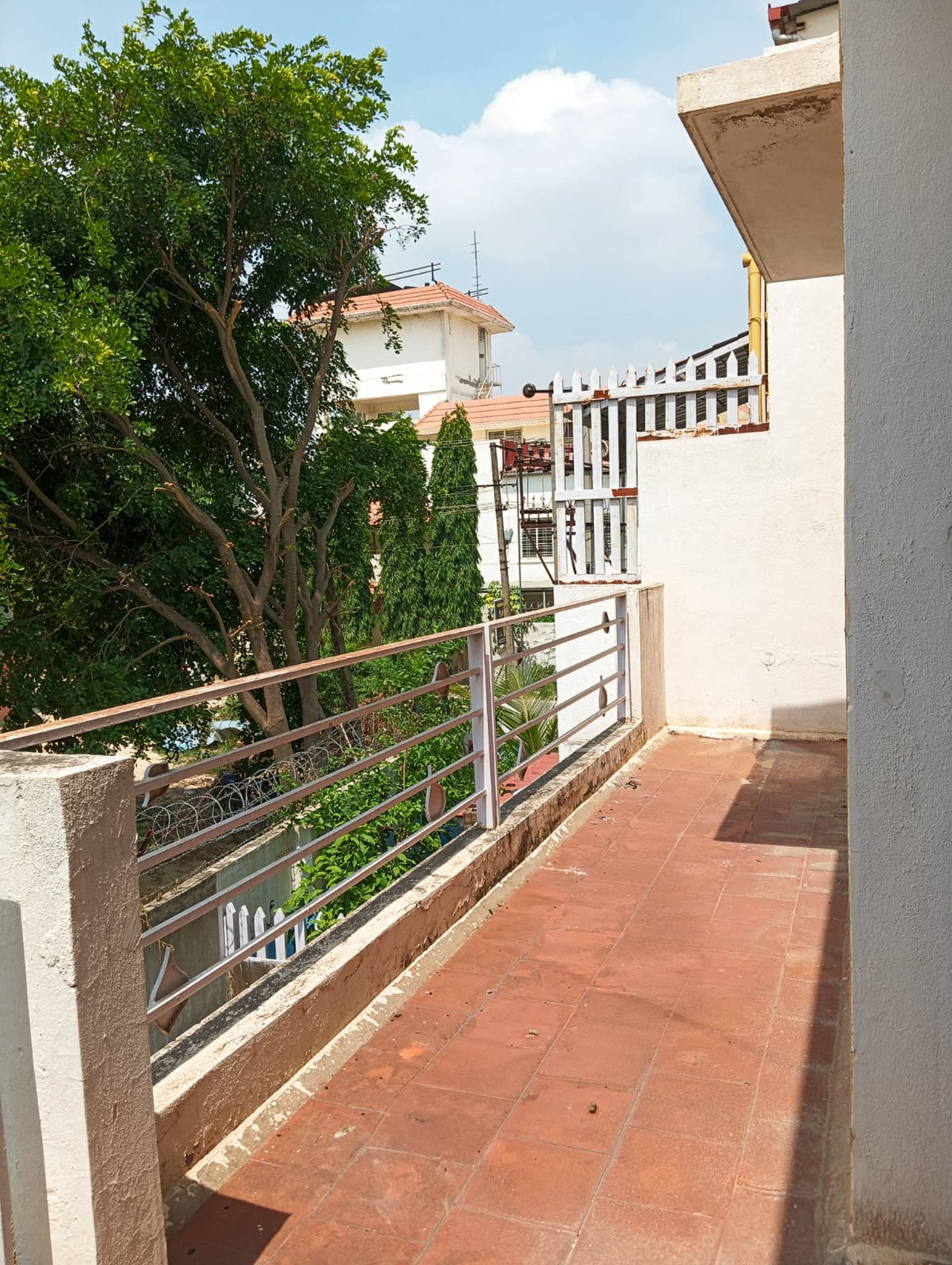 Property Photos 9