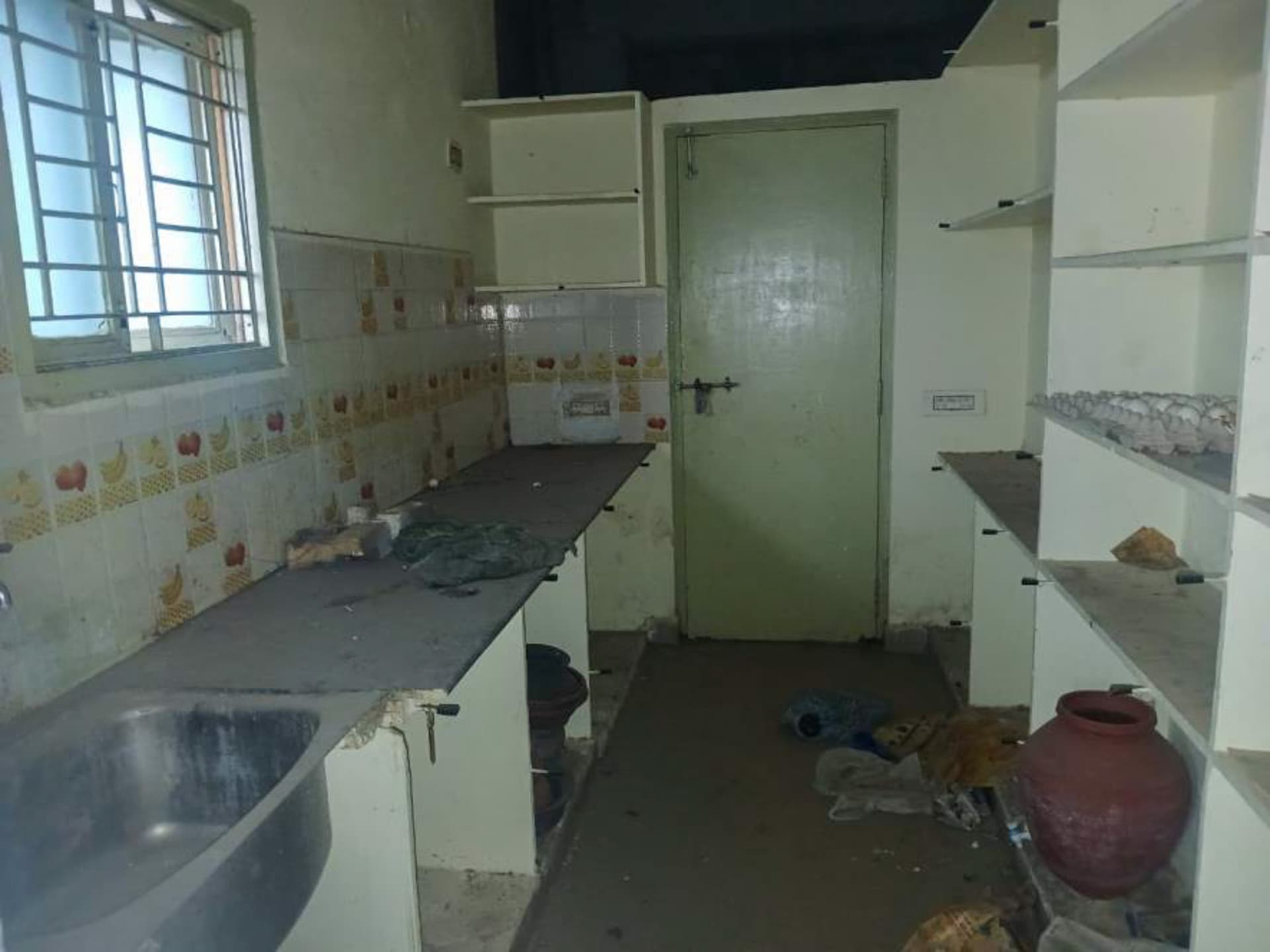 Property Photos 28