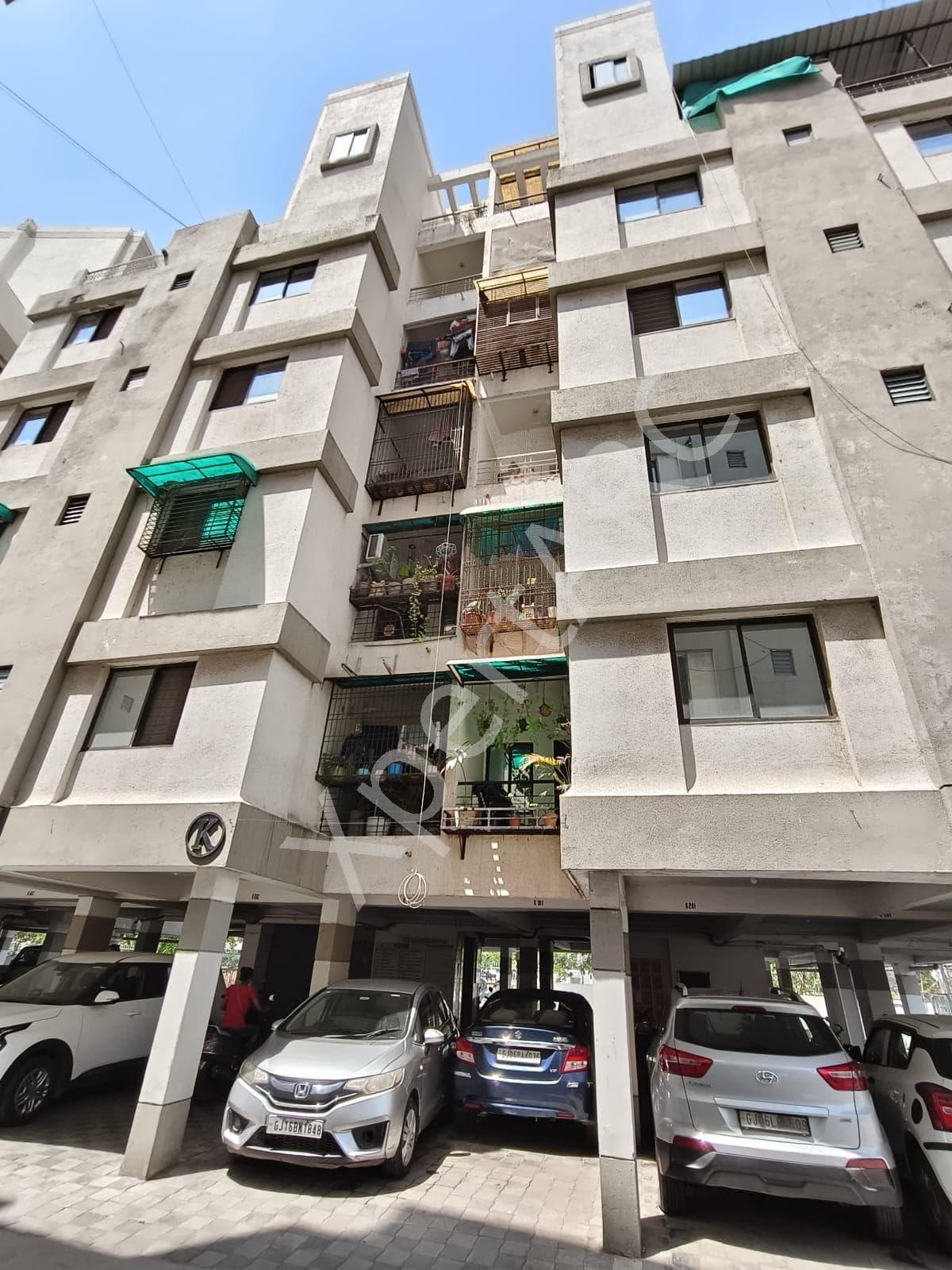 Property Photos 8