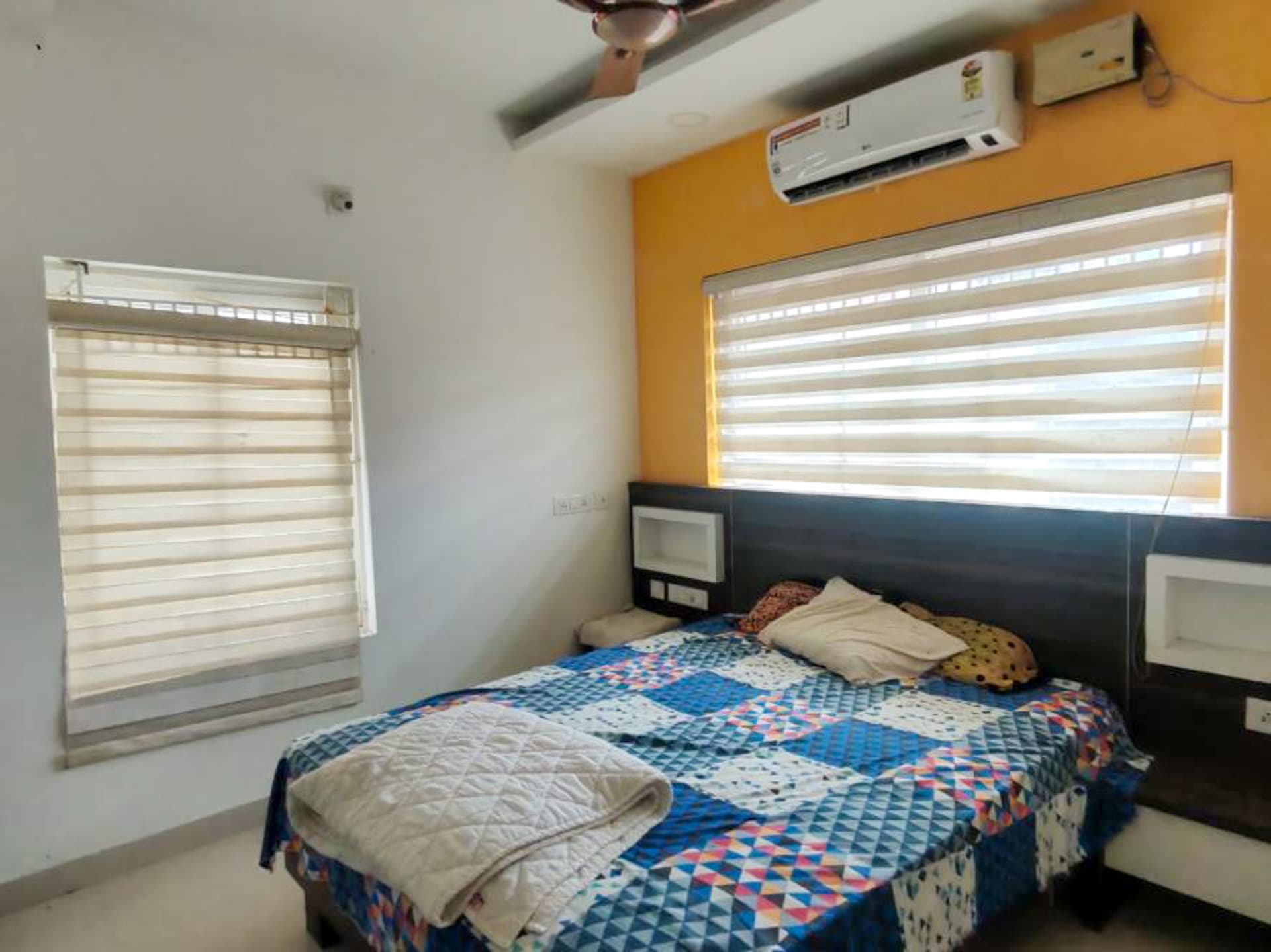 Property Photos 16