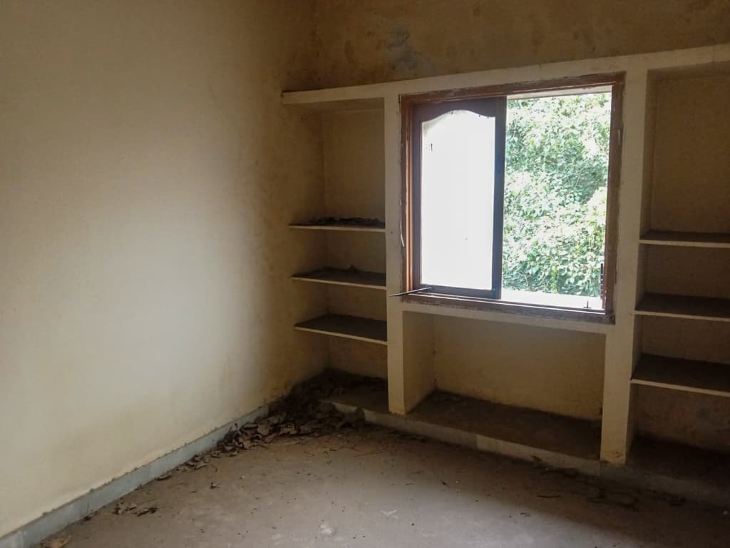 Property Photos 6