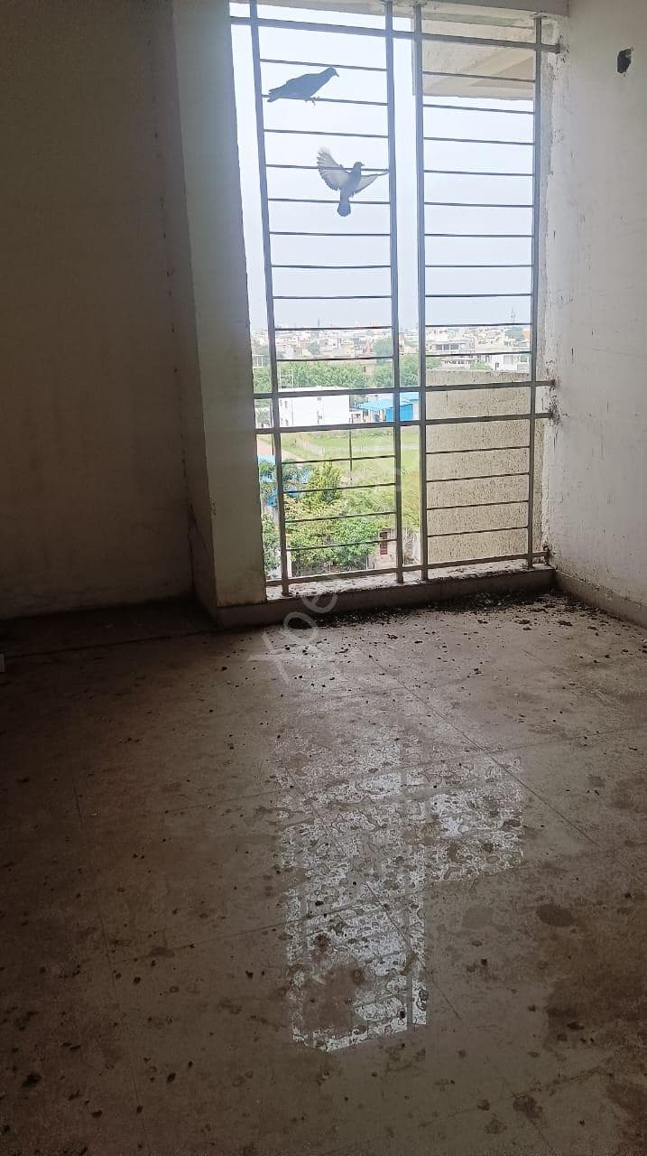 Property Photos 9