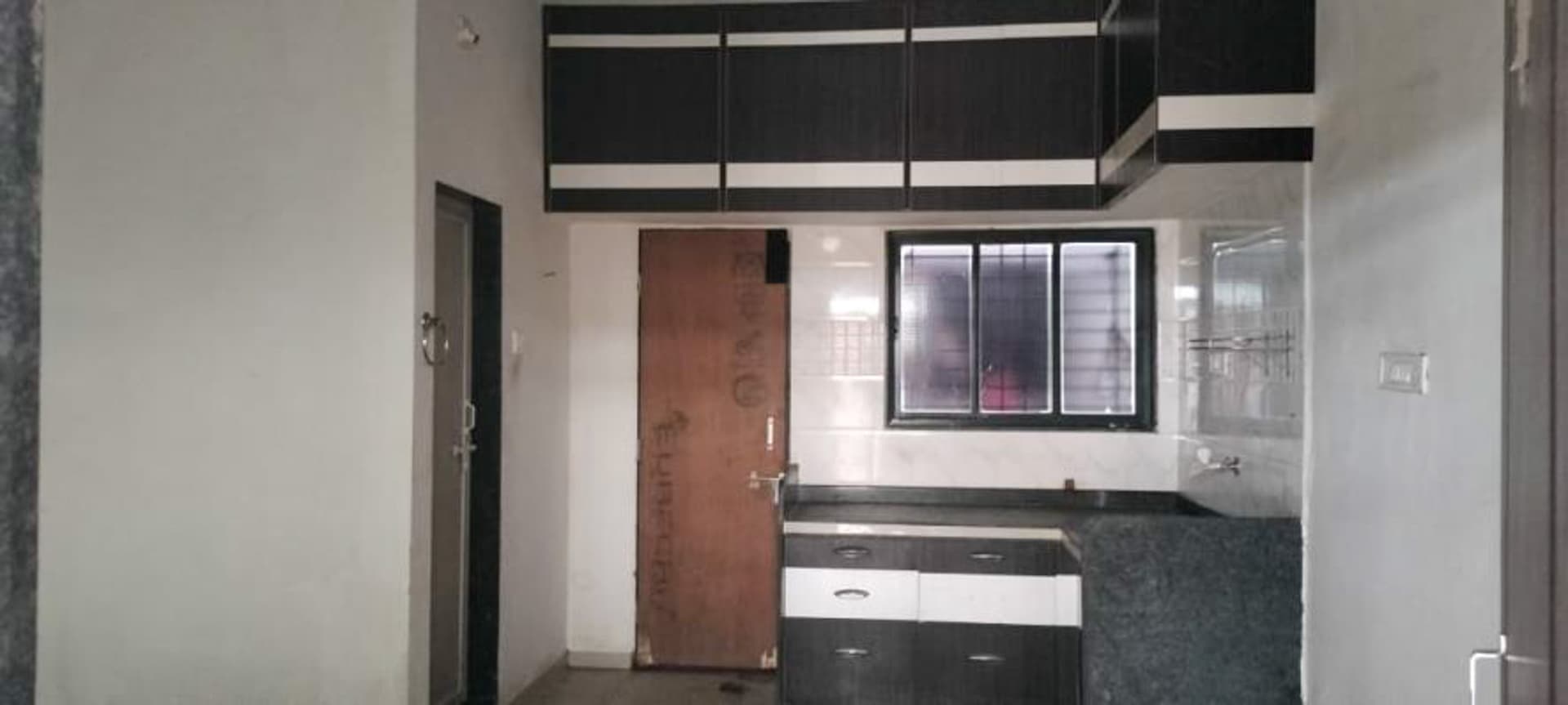 Property Photos 5