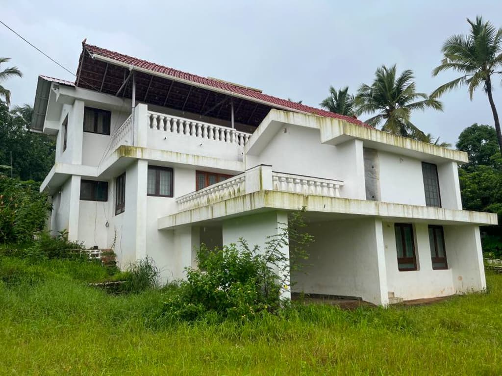Property Photos 22