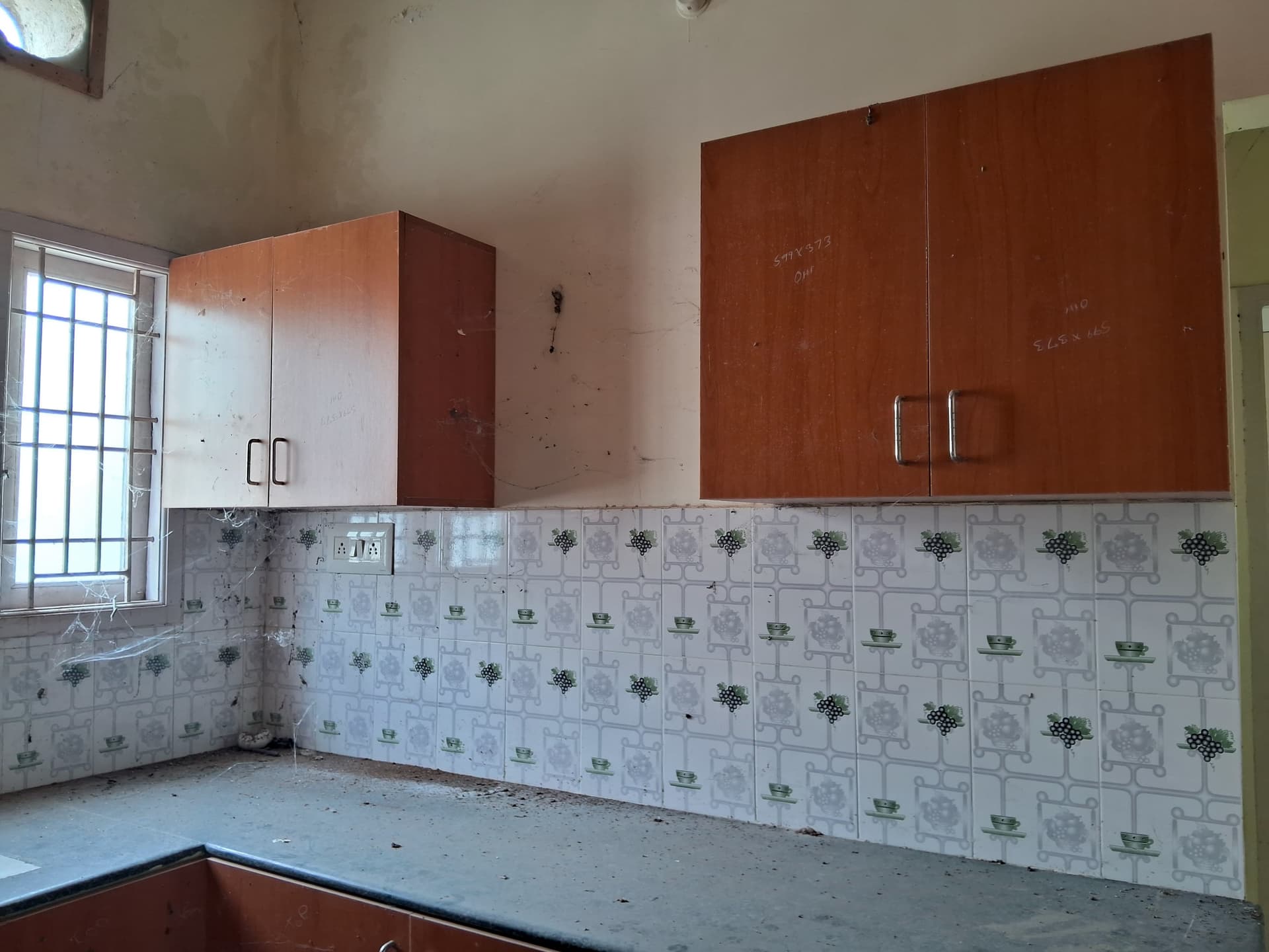 Property Photos 8