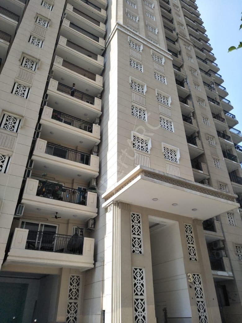 Property Photos 3