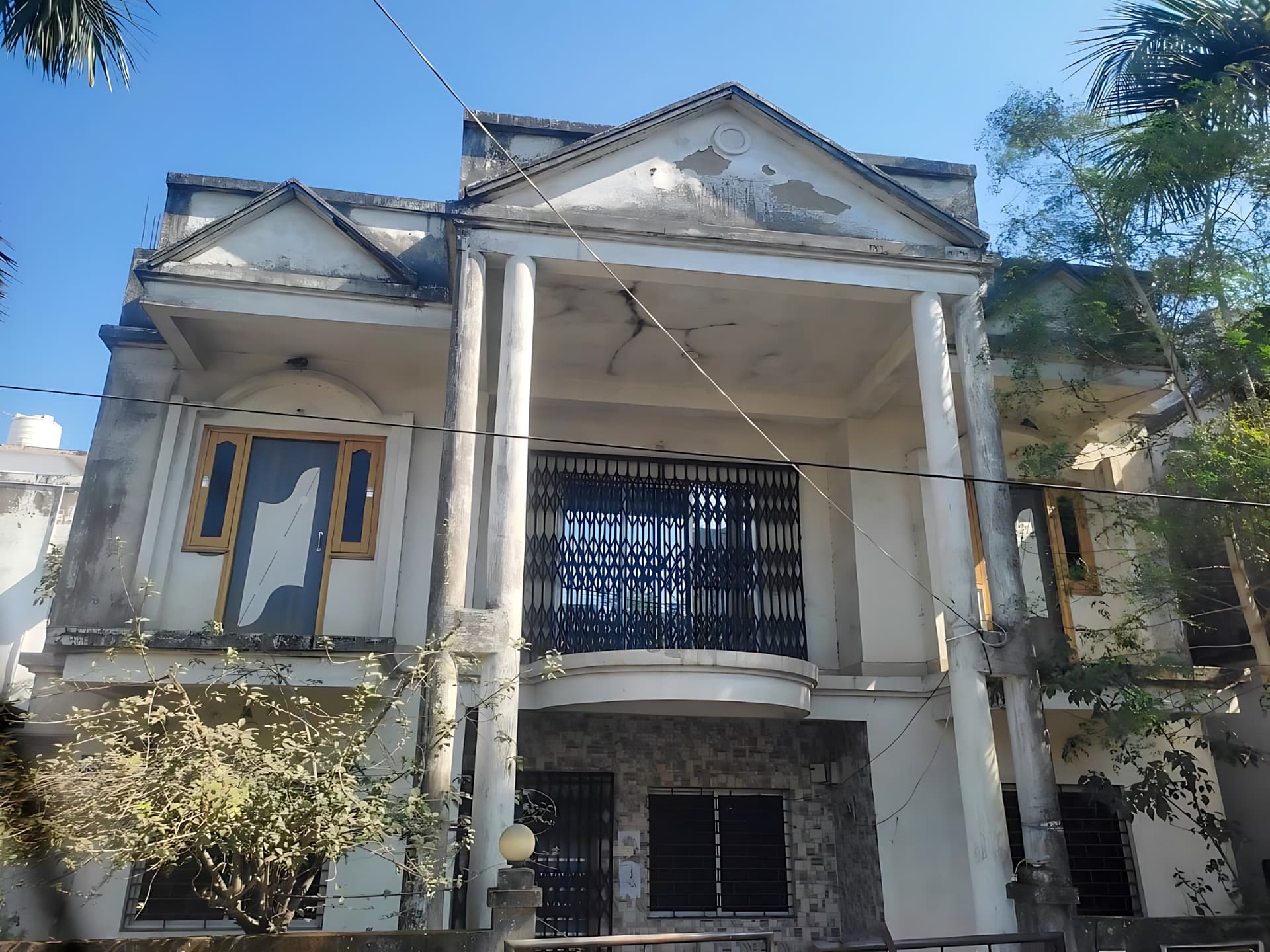 Property Photos 8