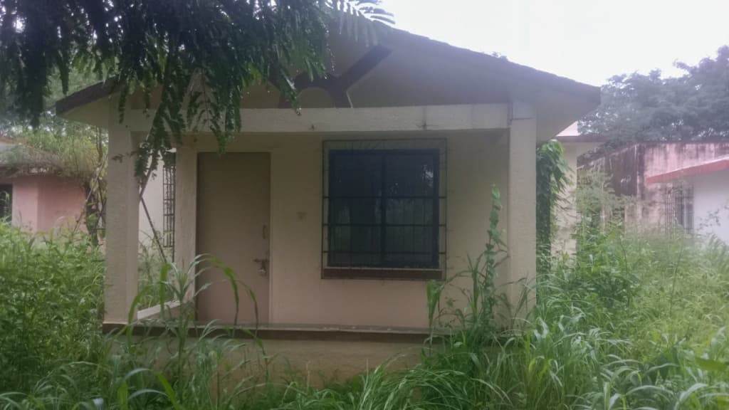 Property Photos 8