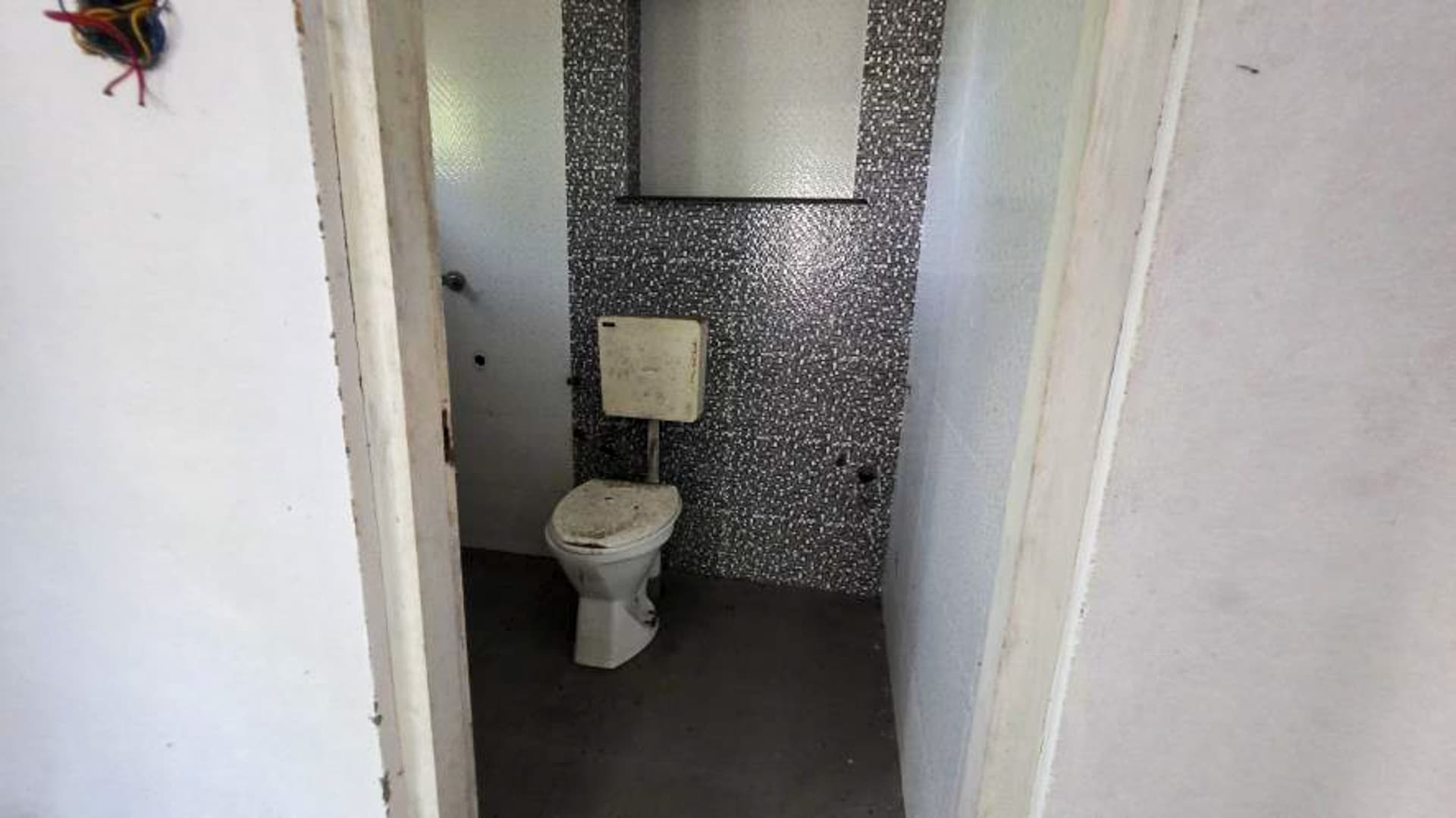 Property Photos 5