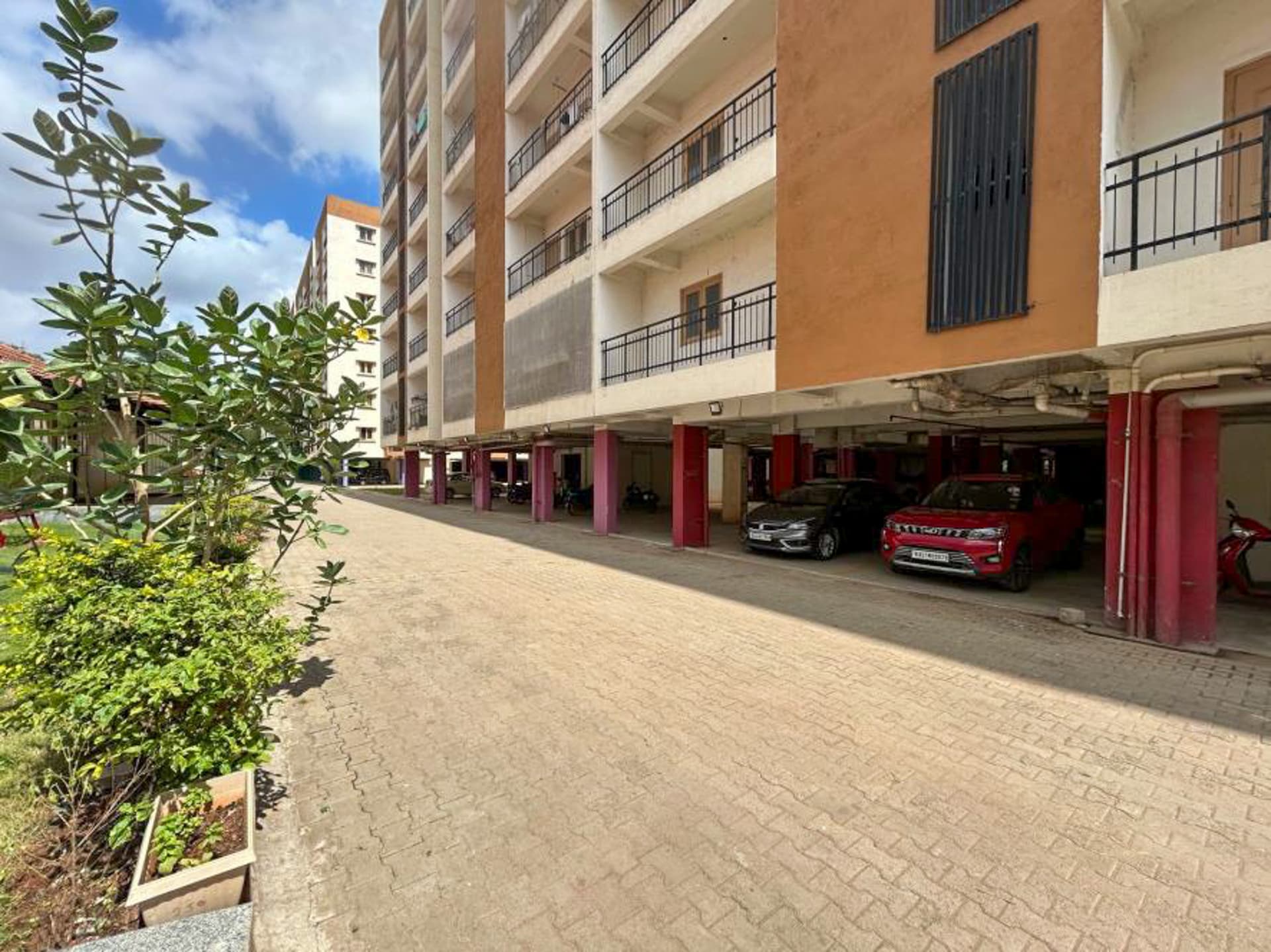 Property Photos 8
