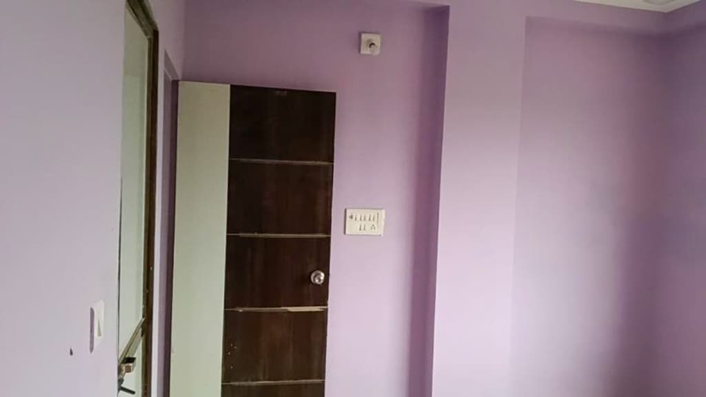 Property Photos 7