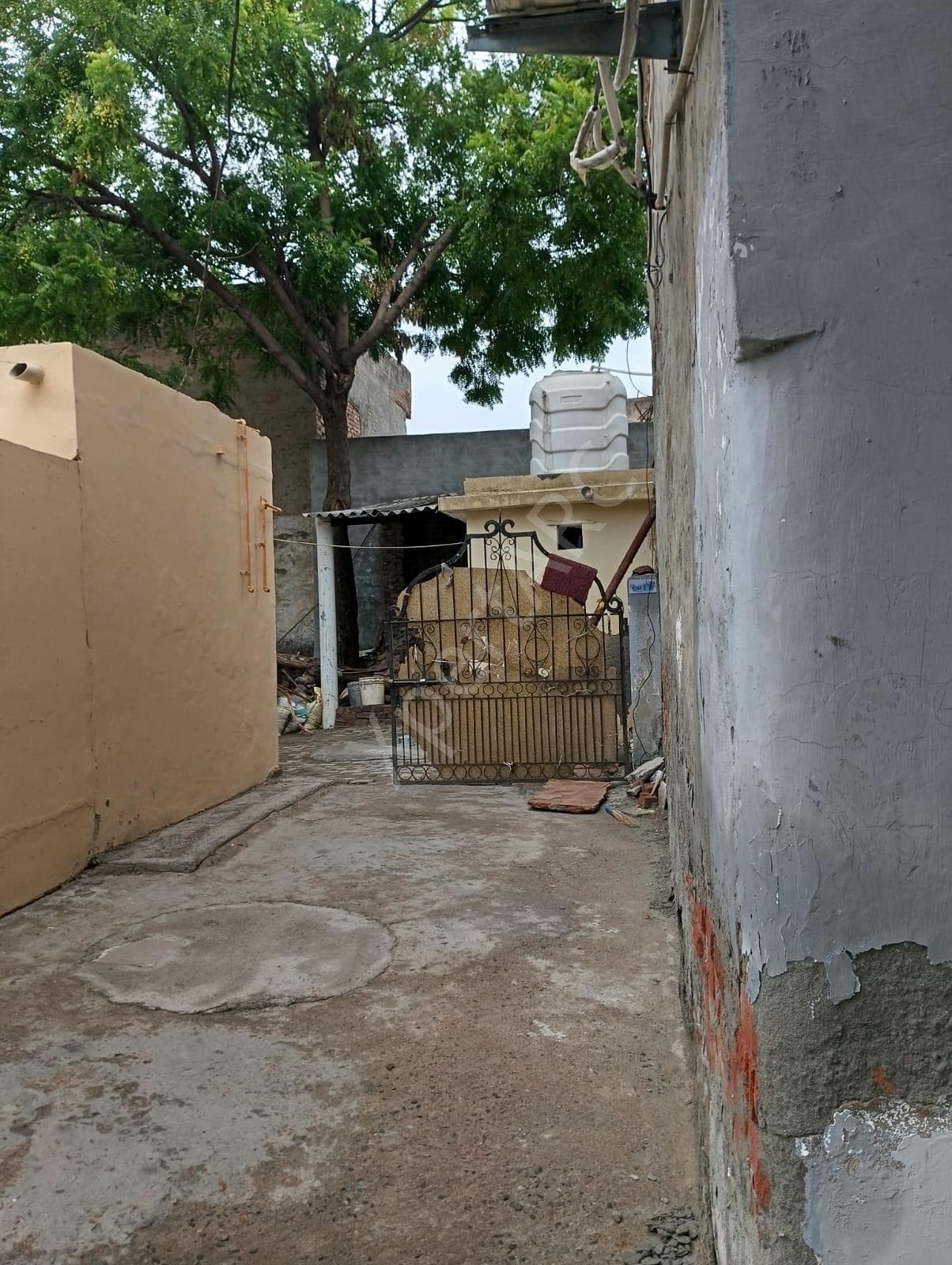 Property Photos 1
