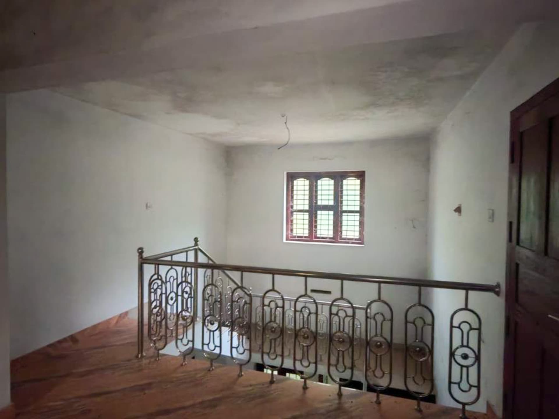 Property Photos 35