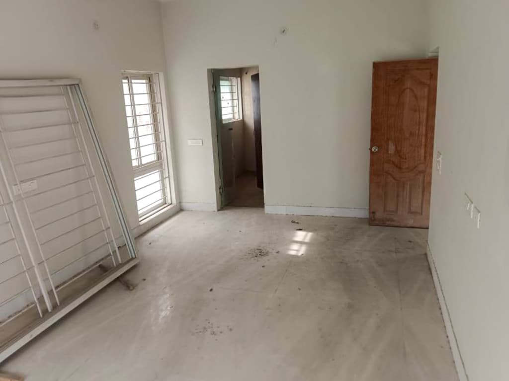 Property Photos 30