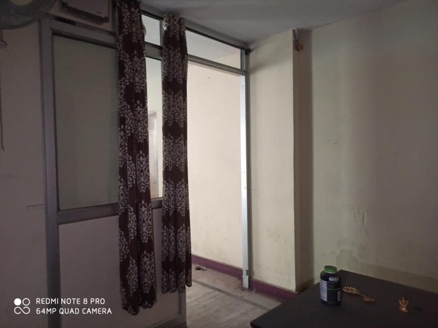 Property Photos 17