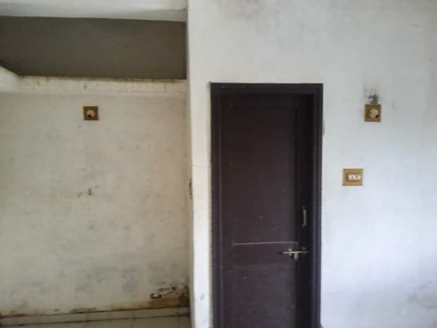Property Photos 38