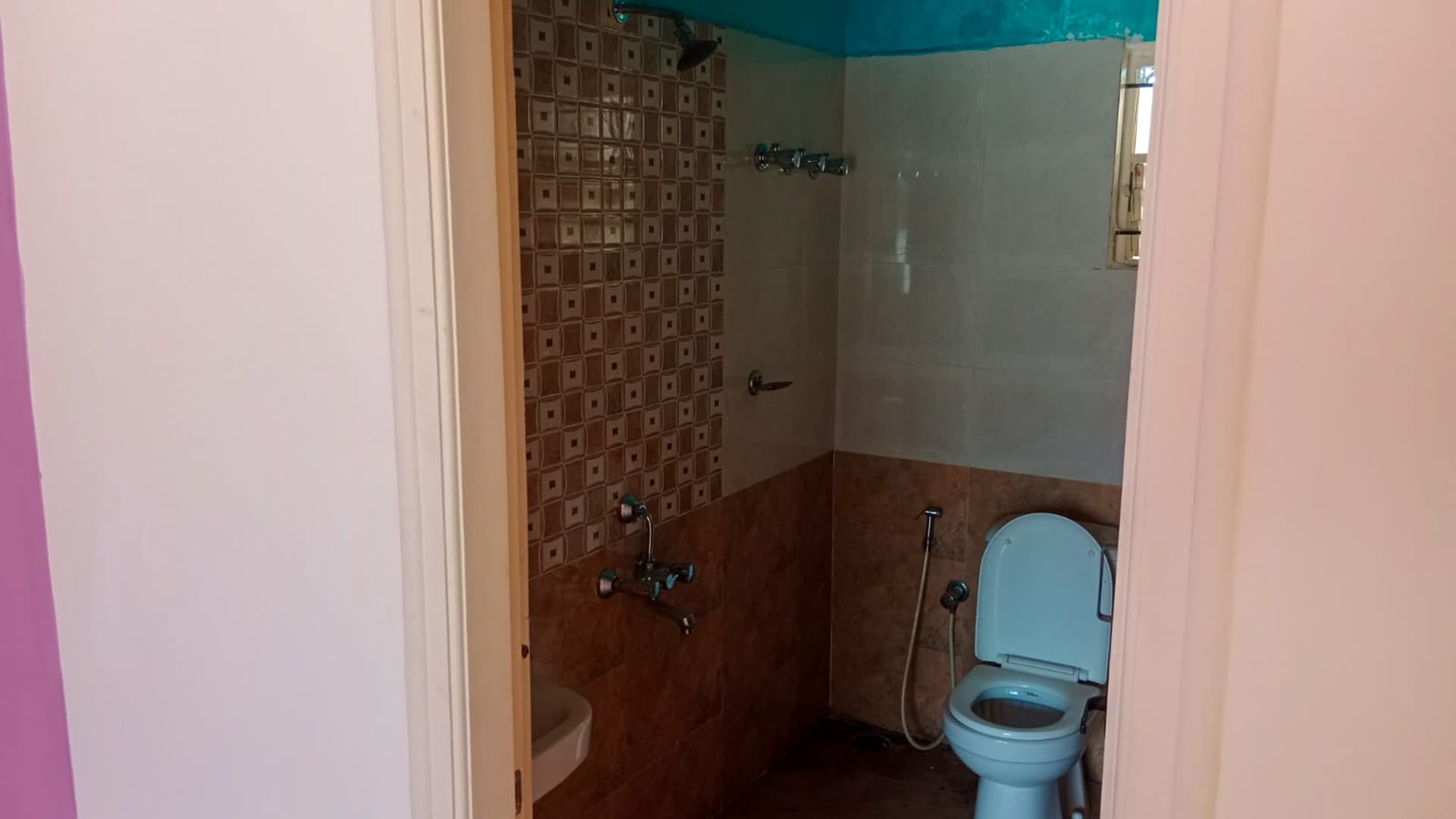 Property Photos 12
