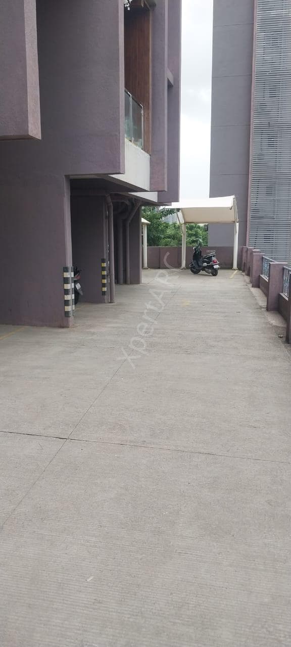Property Photos 9