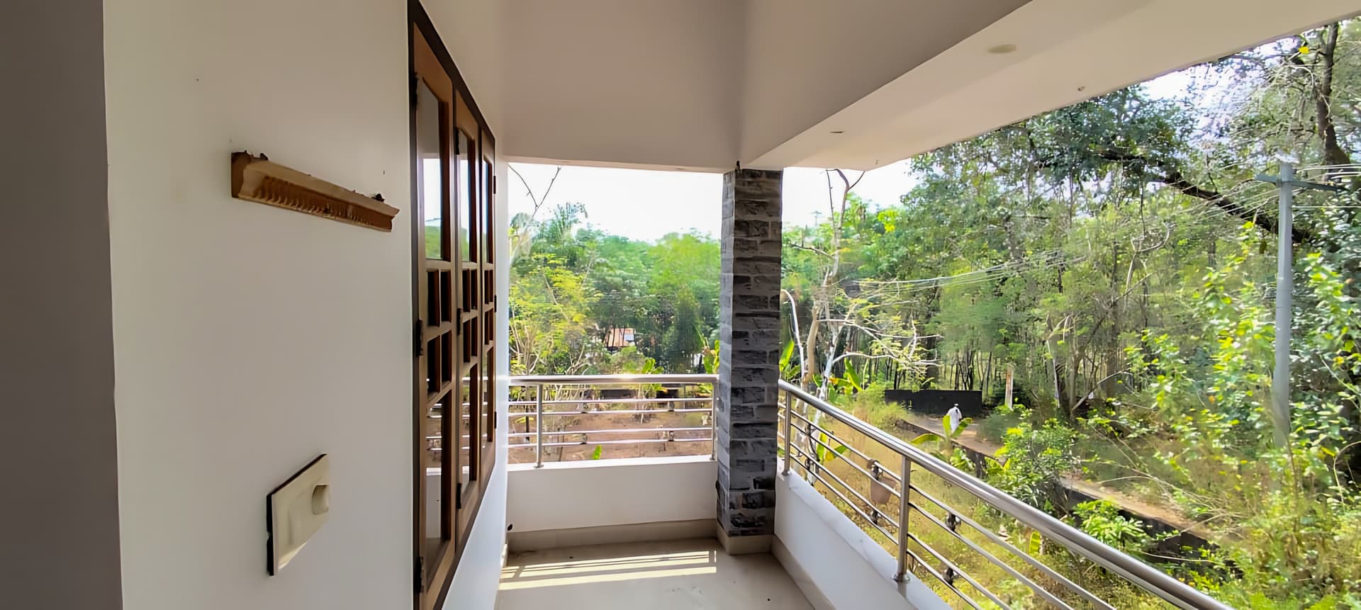 Property Photos 11