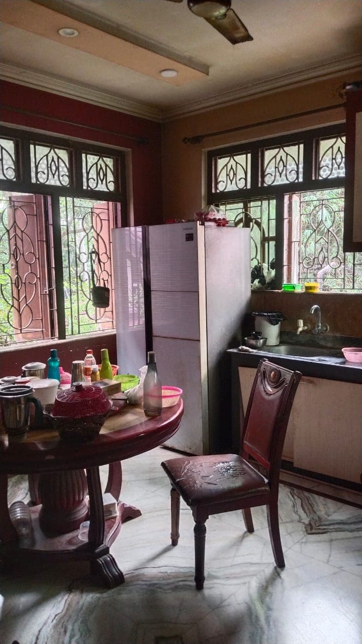 Property Photos 6