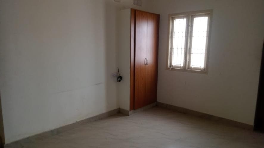 Property Photos 4