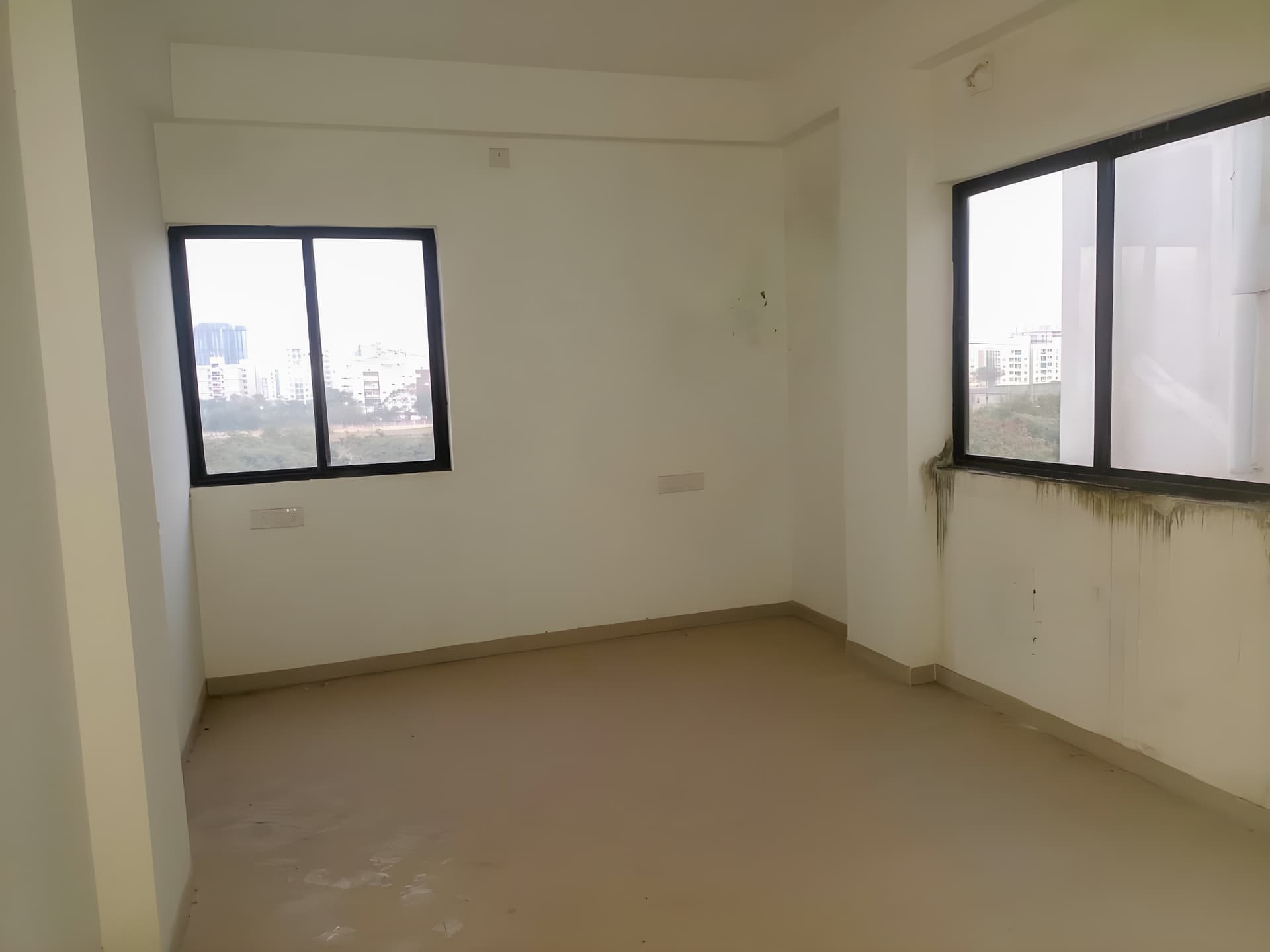 Property Photos 17