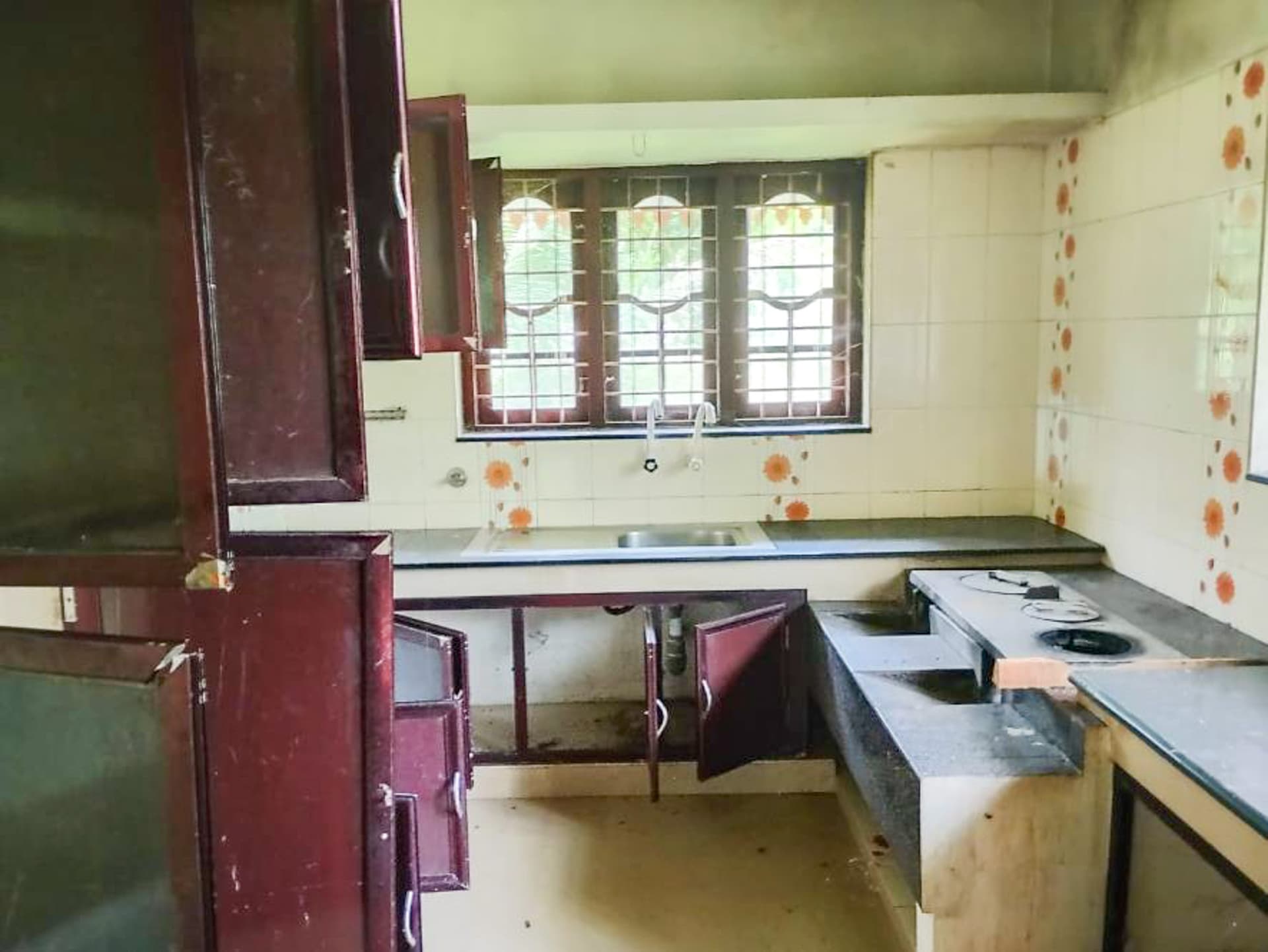 Property Photos 25