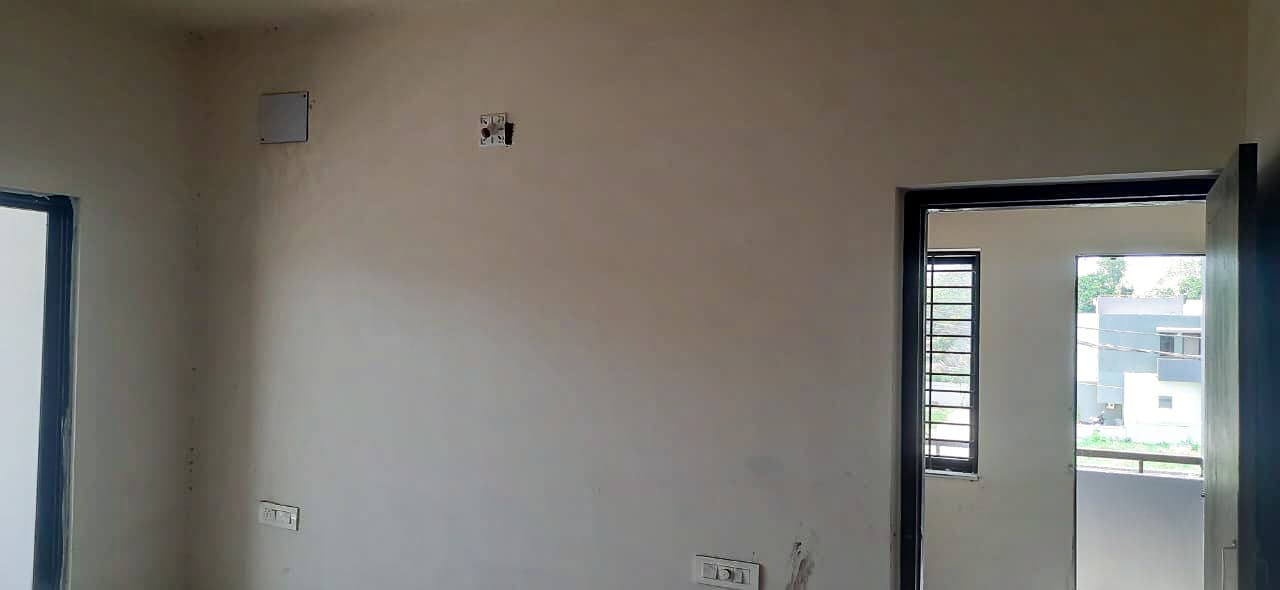 Property Photos 10
