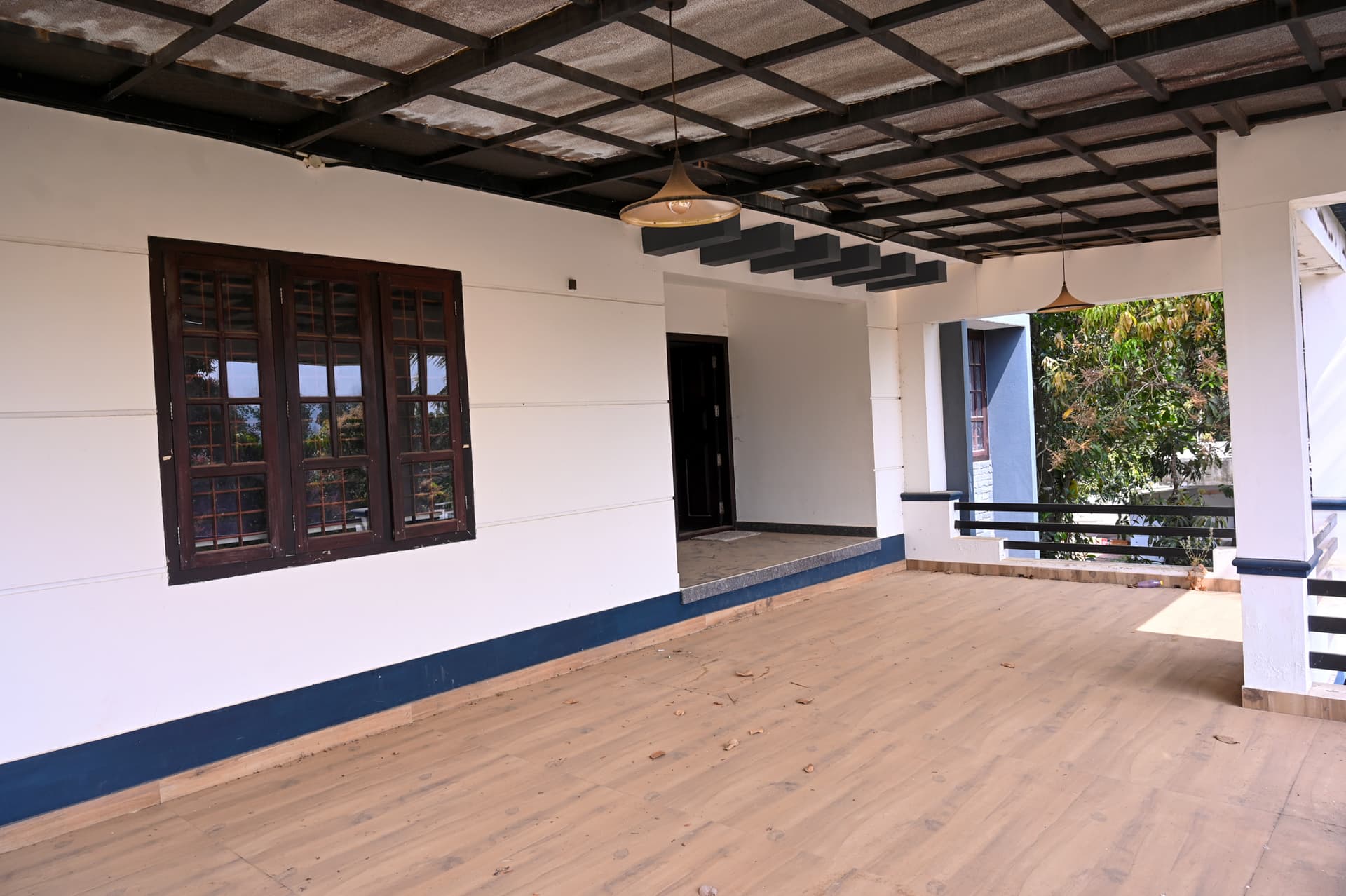 Property Photos 8