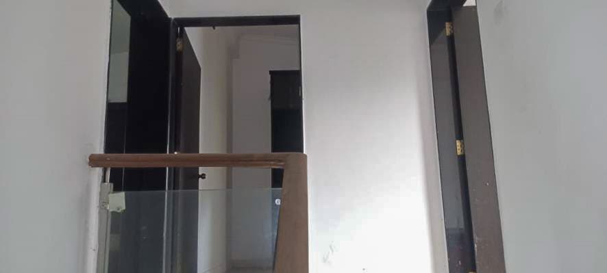 Property Photos 38
