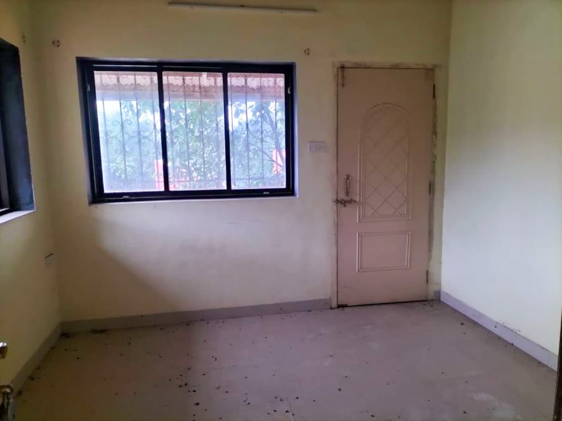 Property Photos 8