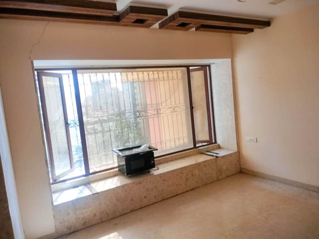 Property Photos 25