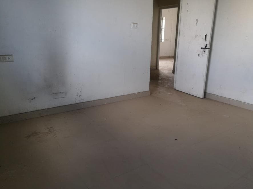 Property Photos 11