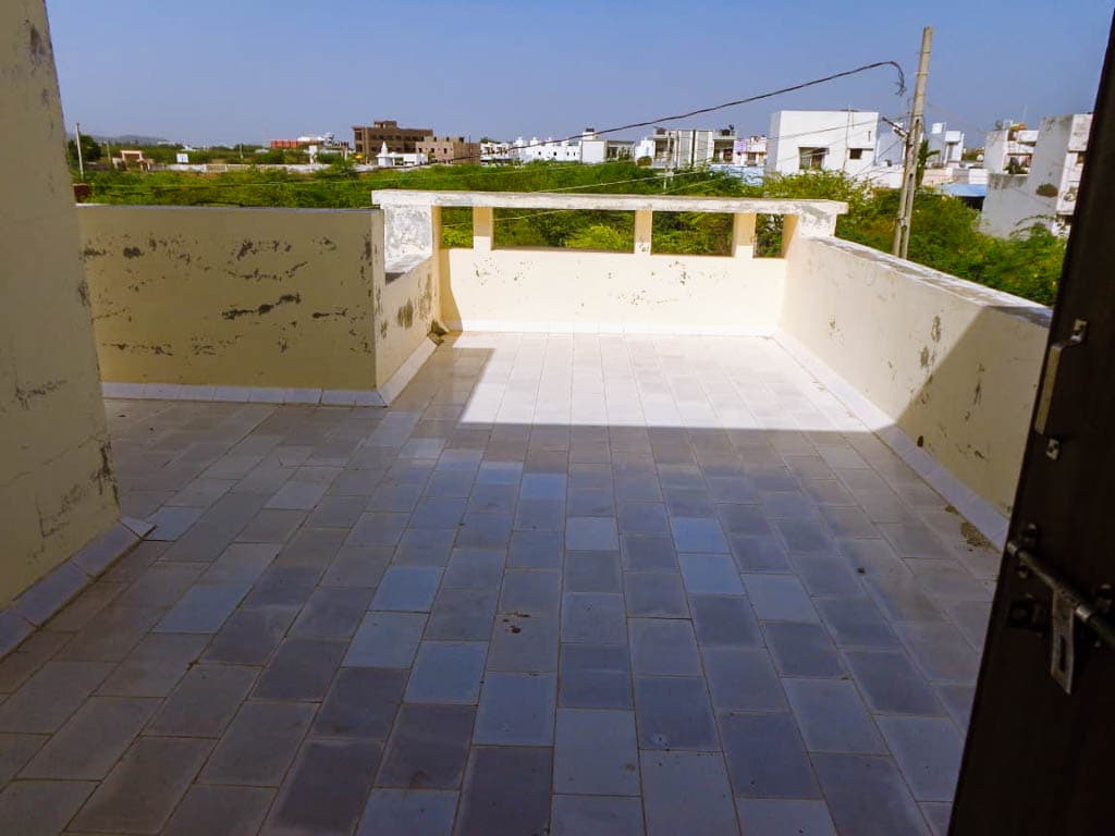 Property Photos 39