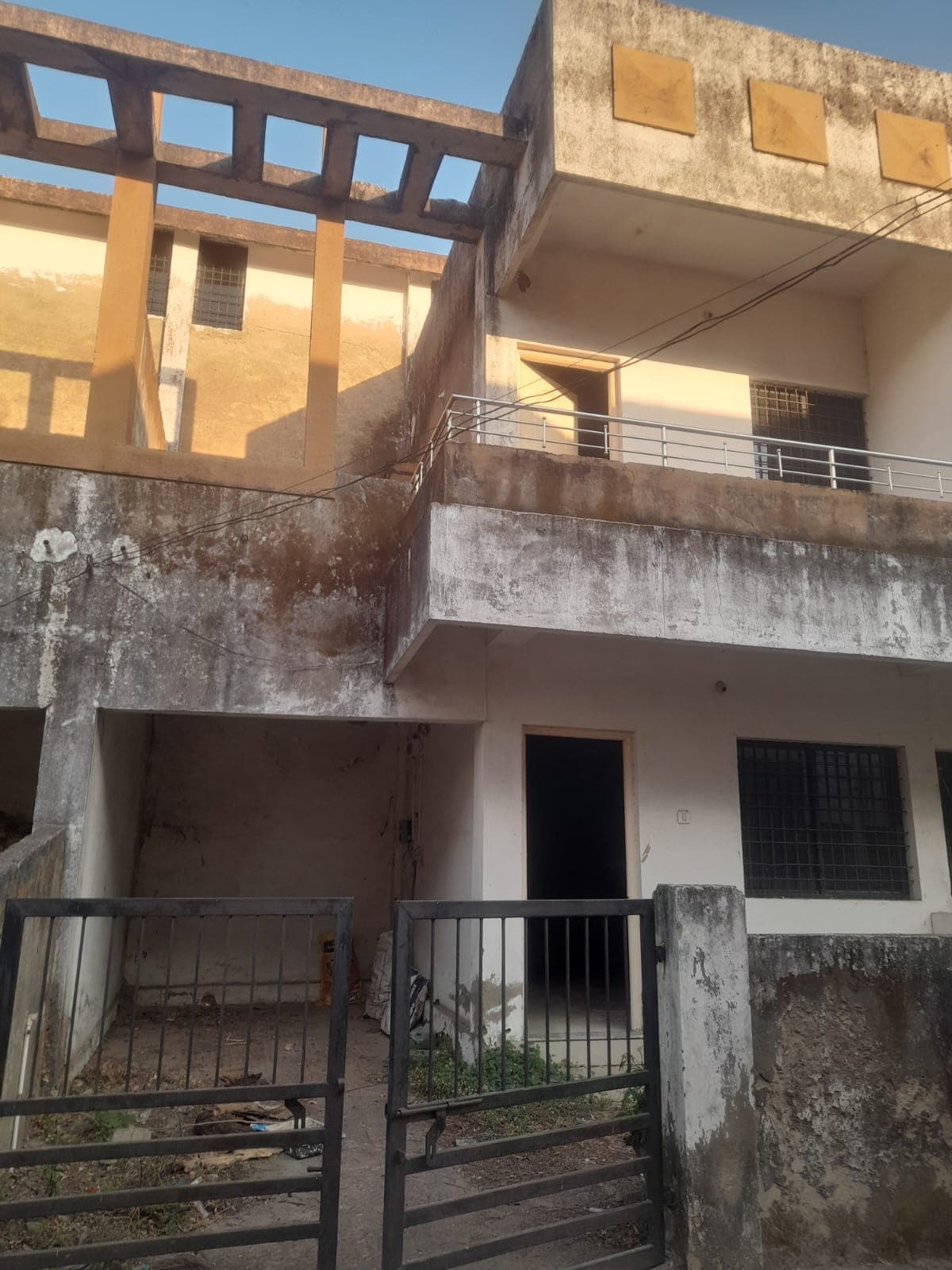 Property Photos 1