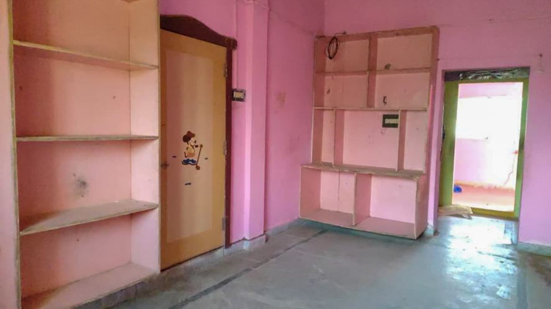 Property Photos 7