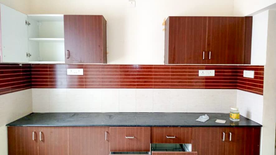 Property Photos 8